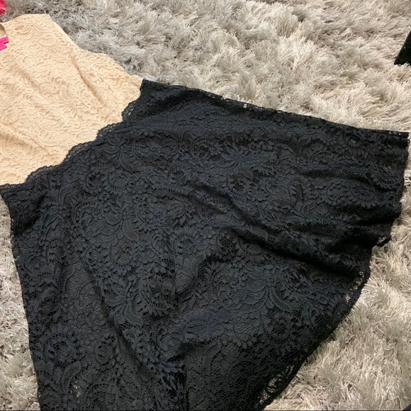 Betsey Johnson Lace Two Tone Dress Women size 4 - Picture 5 of 8